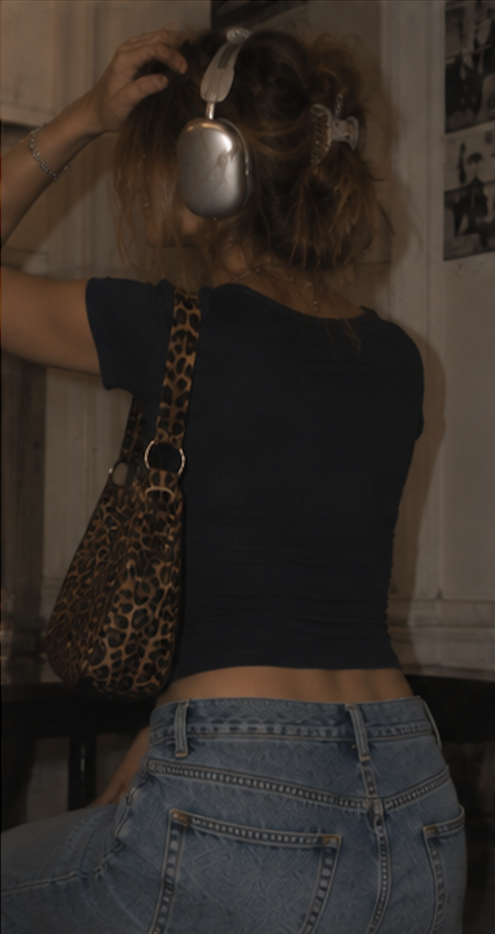 lily top